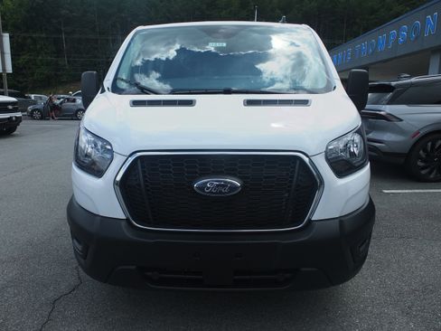 Used 2025 Ford Transit 250 Low Roof w/ Exterior Upgrade Package RWD image 8