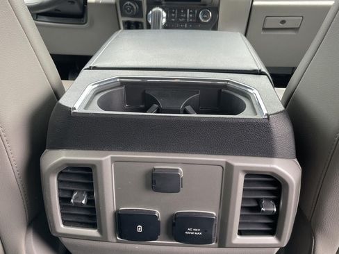 Used 2018 Ford F150 Lariat AWD/4WD image 16