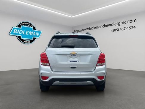 Used 2019 Chevrolet Trax LT w/ LT Convenience Package FWD image 7