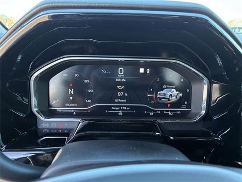 Used 2022 GMC Sierra 1500 SLT w/ SLT Convenience Package image 26