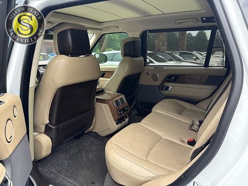 Used 2019 Land Rover Range Rover Long Wheelbase Supercharged AWD/4WD image 12