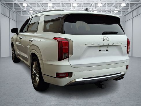 Used 2020 Hyundai Palisade Limited image 4