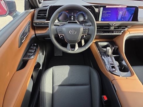 New 2026 Toyota Crown Limited image 8