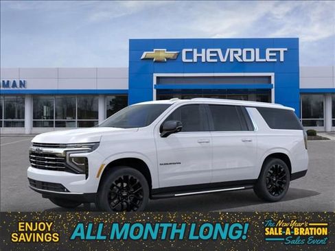 New 2026 Chevrolet Suburban LT image 2
