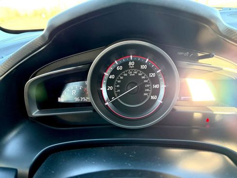 Used 2016 MAZDA MAZDA3 i Sport w/ Preferred Equipment Package image 27