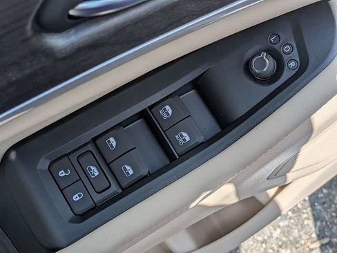 New 2026 Jeep Grand Cherokee Limited w/ Luxury Tech Group II AWD/4WD image 23