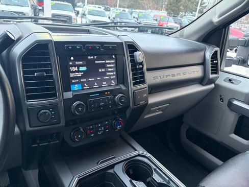 Used 2019 Ford F450 XLT w/ XLT Premium Package image 39