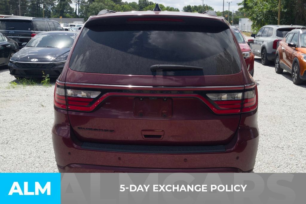 Used 2023 Dodge Durango R/T RWD image 3