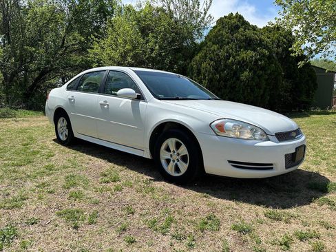 Used 2013 Chevrolet Impala LS image 3