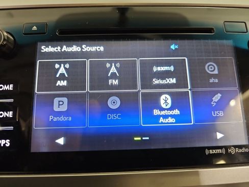 Used 2016 Subaru Legacy 2.5i Premium AWD/4WD image 23