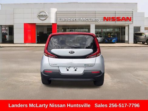 Used 2020 Kia Soul EX FWD image 5