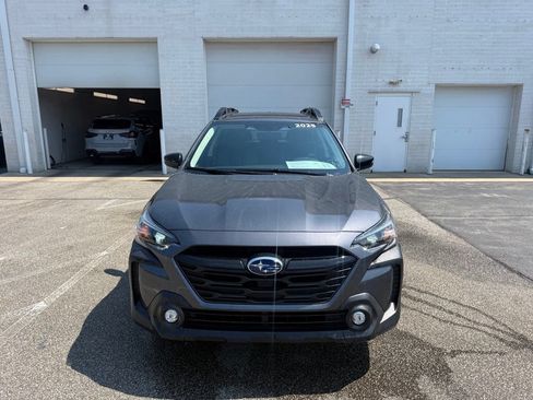 Used 2025 Subaru Outback Onyx Edition XT AWD/4WD image 8