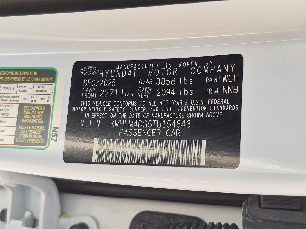 Used 2026 Hyundai Elantra Sport FWD image 31