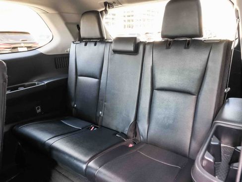 Certified 2025 Toyota Grand Highlander AWD image 19