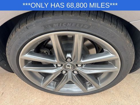 Used 2018 Lexus IS 300 F Sport w/ F Sport Package RWD image 31