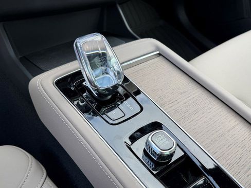 New 2026 Volvo XC90 B6 Plus w/ Protection Package Premier AWD/4WD image 20