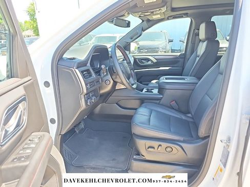 Used 2023 Chevrolet Tahoe RST w/ Luxury Package AWD/4WD image 17