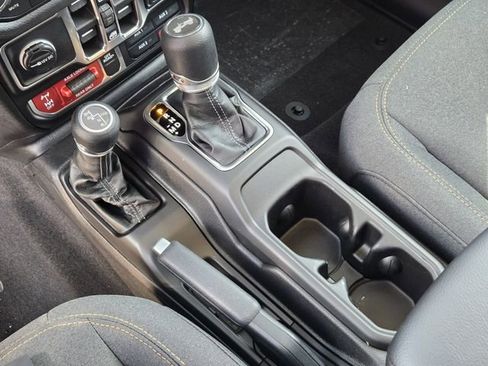 New 2026 Jeep Wrangler Unlimited Sport image 15