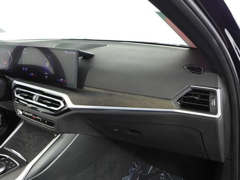 Certified 2023 BMW 330i Sedan RWD image 14