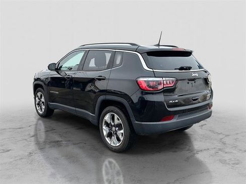 Used 2017 Jeep Compass Limited w/ Navigation Group image 5