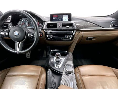 Used 2018 BMW M4 Competition image 14
