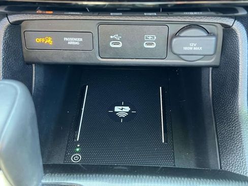 Used 2025 Honda Civic Sport image 32