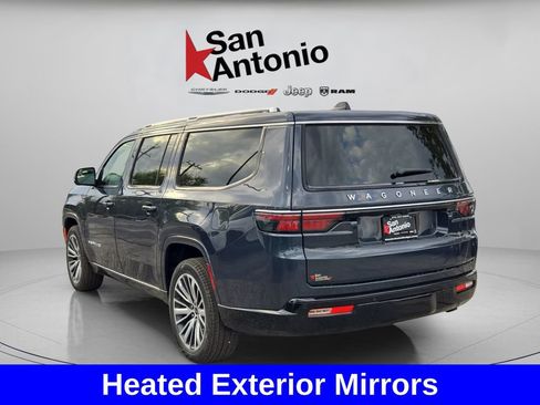 New 2025 Jeep Wagoneer L Series II AWD/4WD image 9