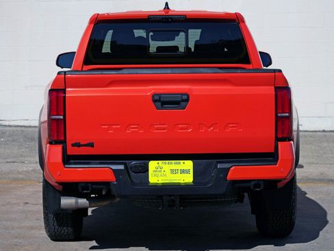 Used 2024 Toyota Tacoma TRD Off-Road w/ TRD Off Road Premium Package AWD/4WD image 53