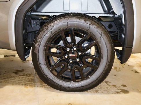 New 2026 GMC Sierra 1500 Elevation image 30