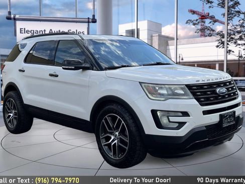 Used 2016 Ford Explorer Sport w/ Equipment Group 401A AWD/4WD image 3