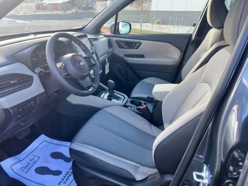New 2025 Subaru Forester Premium image 5