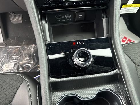 New 2025 Jeep Grand Cherokee 4WD image 14