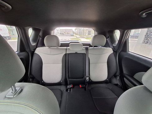 Used 2016 Kia Soul + FWD image 34