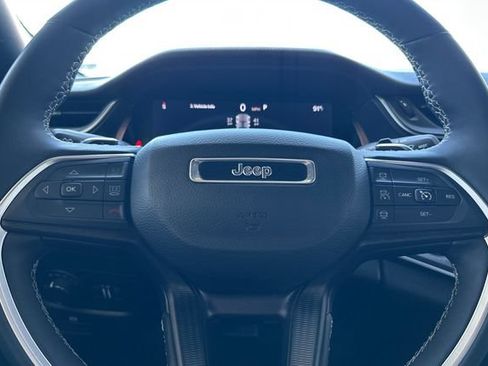 Certified 2024 Jeep Grand Cherokee Altitude AWD/4WD image 23