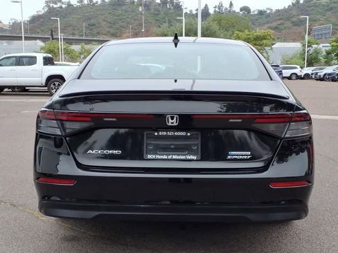 Used 2024 Honda Accord Sport image 5