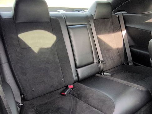 Used 2023 Dodge Challenger R/T w/ Plus Package image 30