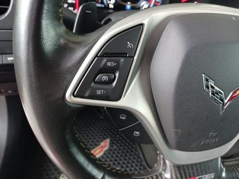 Used 2015 Chevrolet Corvette Z06 w/ 2LZ Preferred Equipment Group RWD image 31