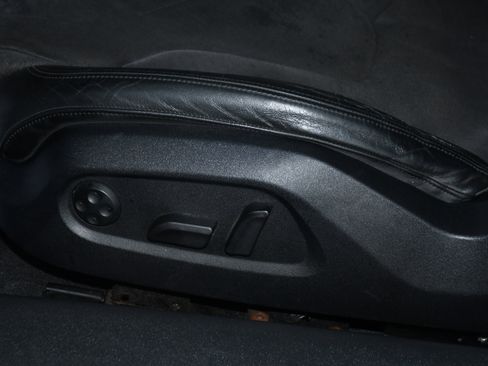Used 2008 Audi TT 2.0T FWD image 17