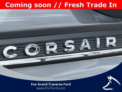 Used 2020 Lincoln Corsair Standard w/ Equipment Group 101A image 2