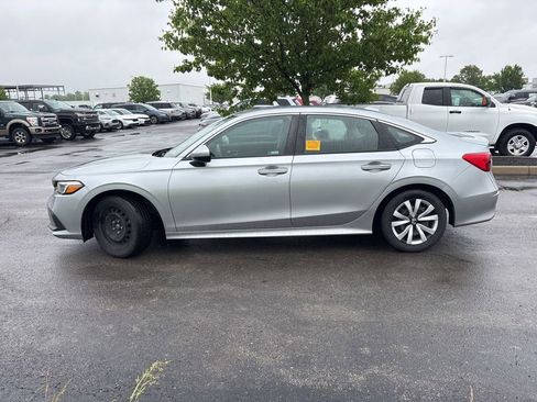 Used 2023 Honda Civic LX image 6