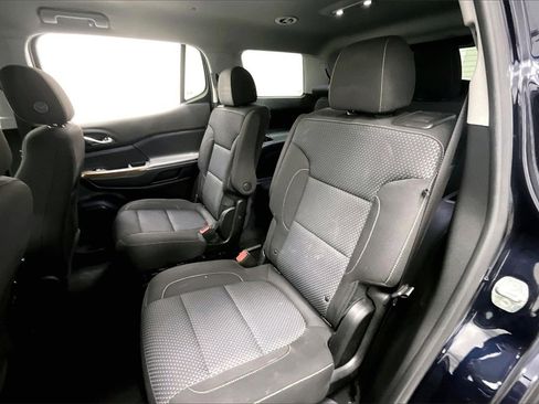 Used 2021 GMC Acadia SLE image 27