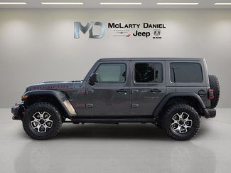 Used 2021 Jeep Wrangler Unlimited Rubicon AWD/4WD video 3