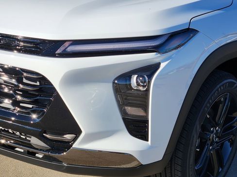 New 2026 Chevrolet Trax ACTIV w/ Driver Confidence Package image 6