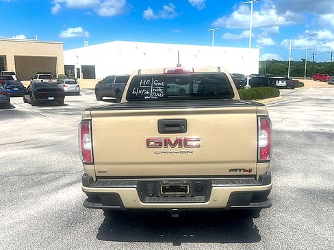 Used 2021 GMC Canyon AT4 AWD/4WD image 5