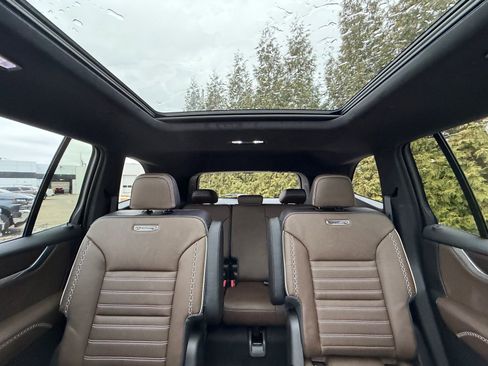 New 2026 GMC Acadia Denali Ultimate AWD/4WD image 3