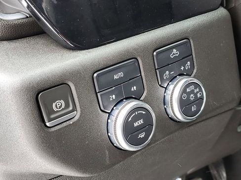 Used 2023 GMC Sierra 1500 Elevation image 8