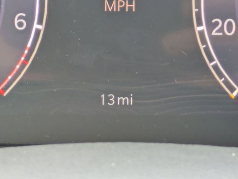 New 2026 Jeep Grand Cherokee L Laredo Altitude image 11