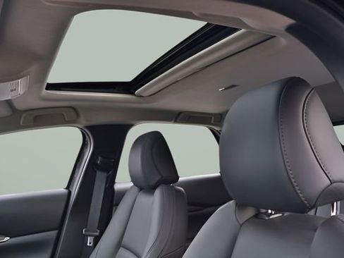 Used 2025 MAZDA CX-30 2.5 Turbo w/ Premium Plus Pkg image 13