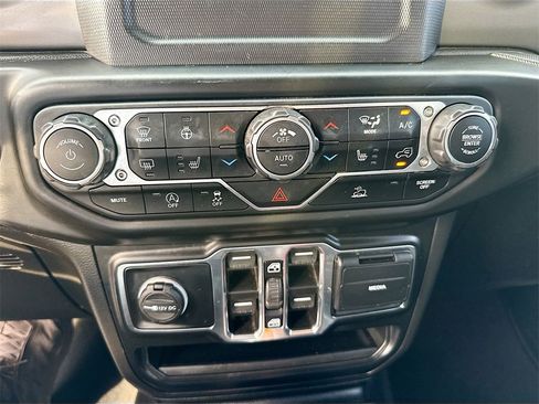 Used 2022 Jeep Gladiator Sport image 54