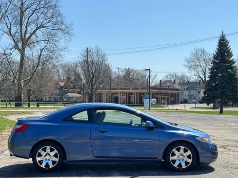 Used 2010 Honda Civic LX image 9